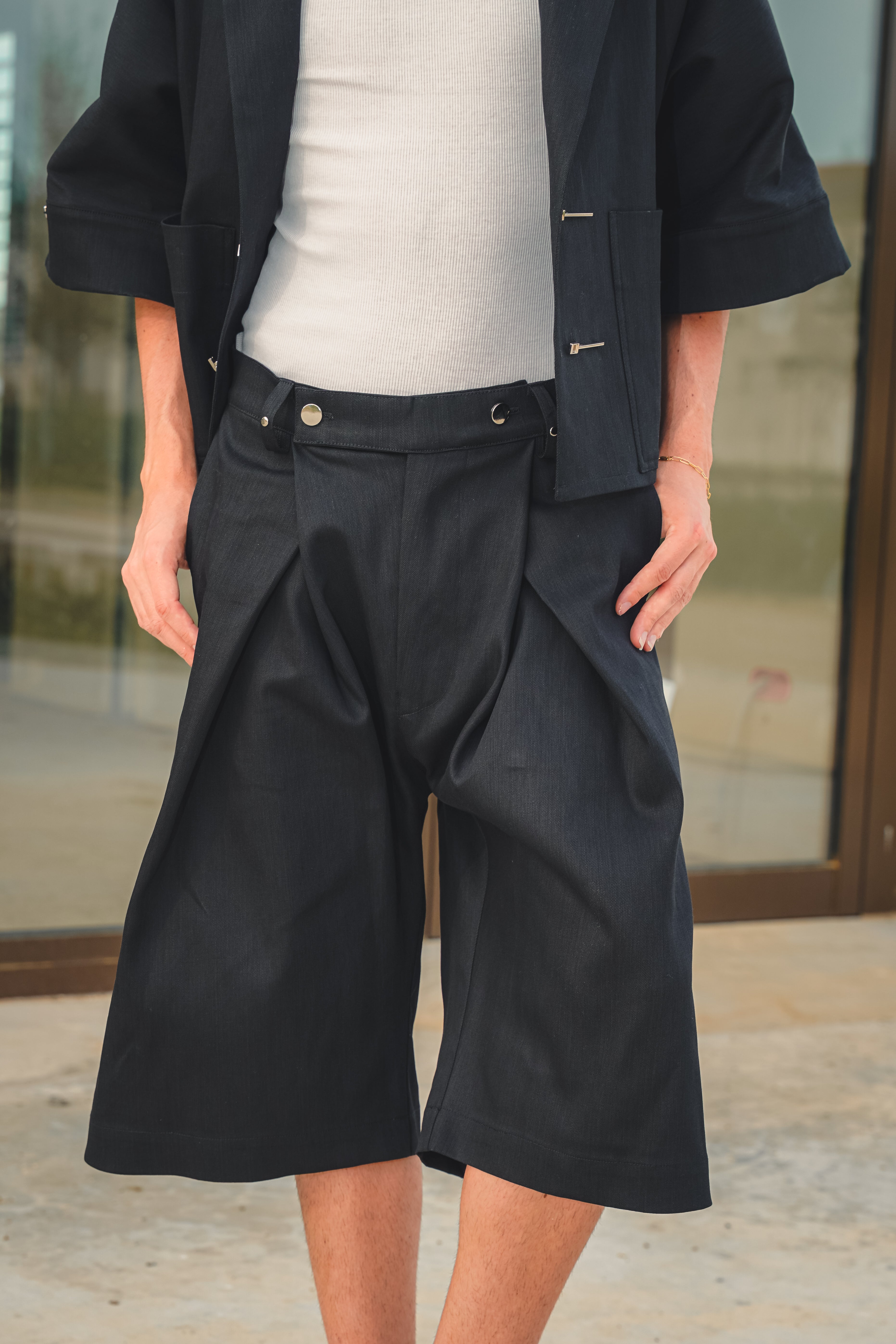 JORTS - BLACK
